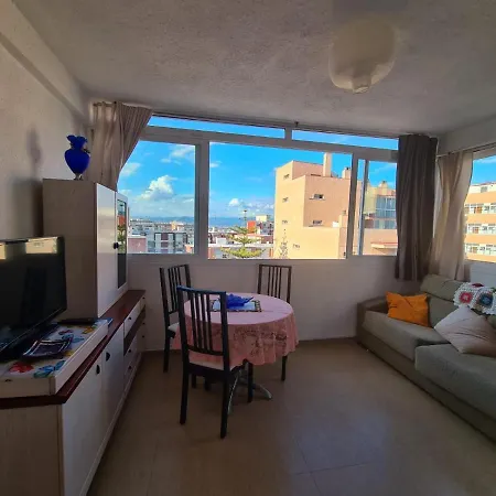 Vistas Mar: Estudio Con Dormitorio: Centro Y Playa * Torremolinos